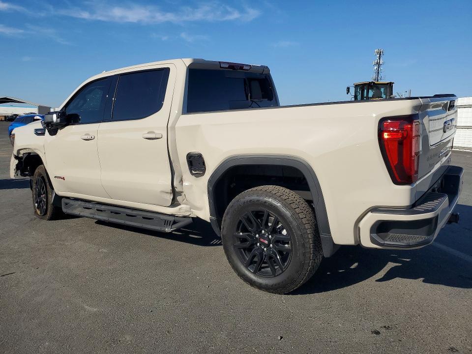 2026 GMC Sierra K1500 AT4