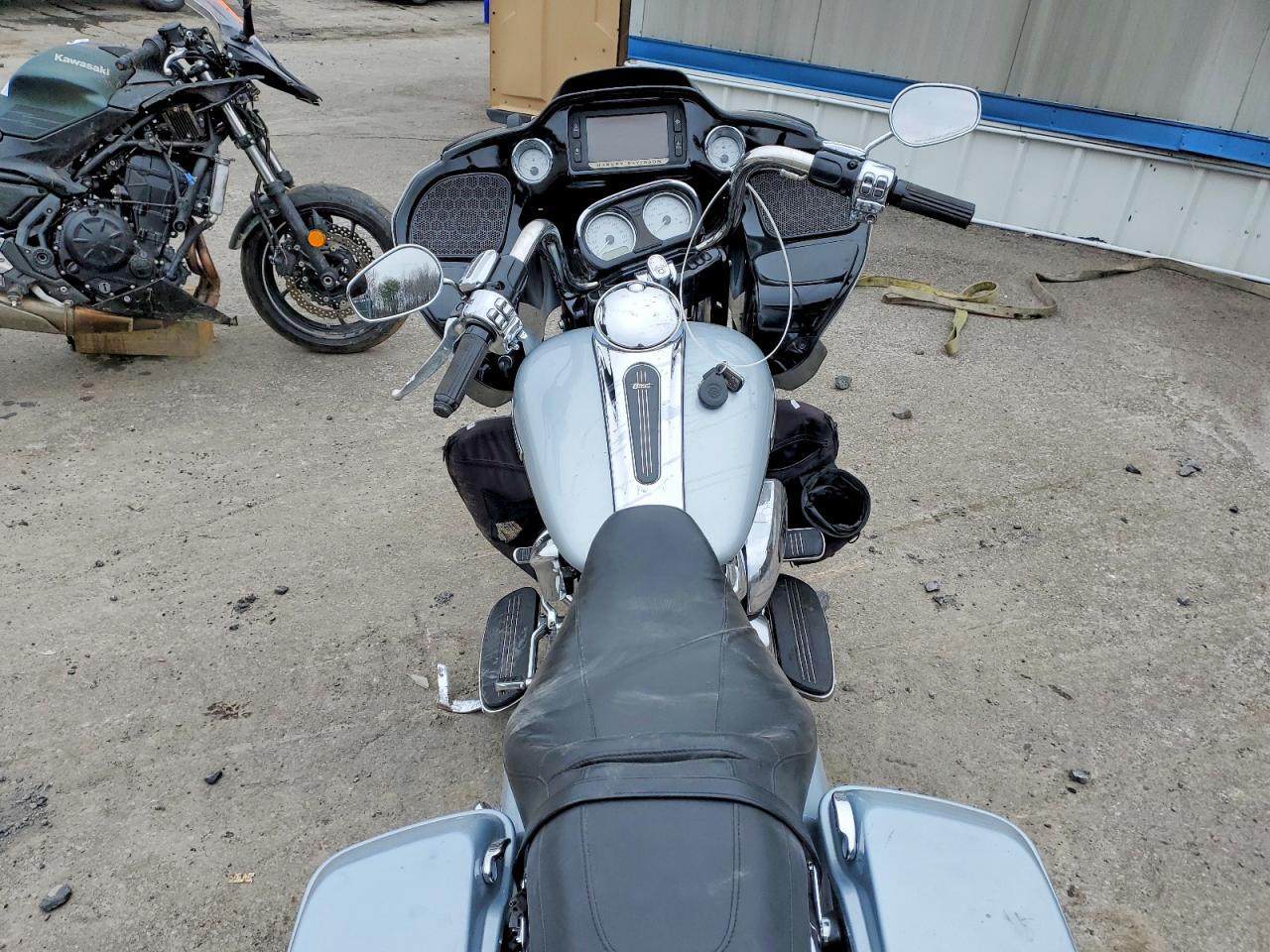 2017 Harley-Davidson Fltrxs Road Glide Special