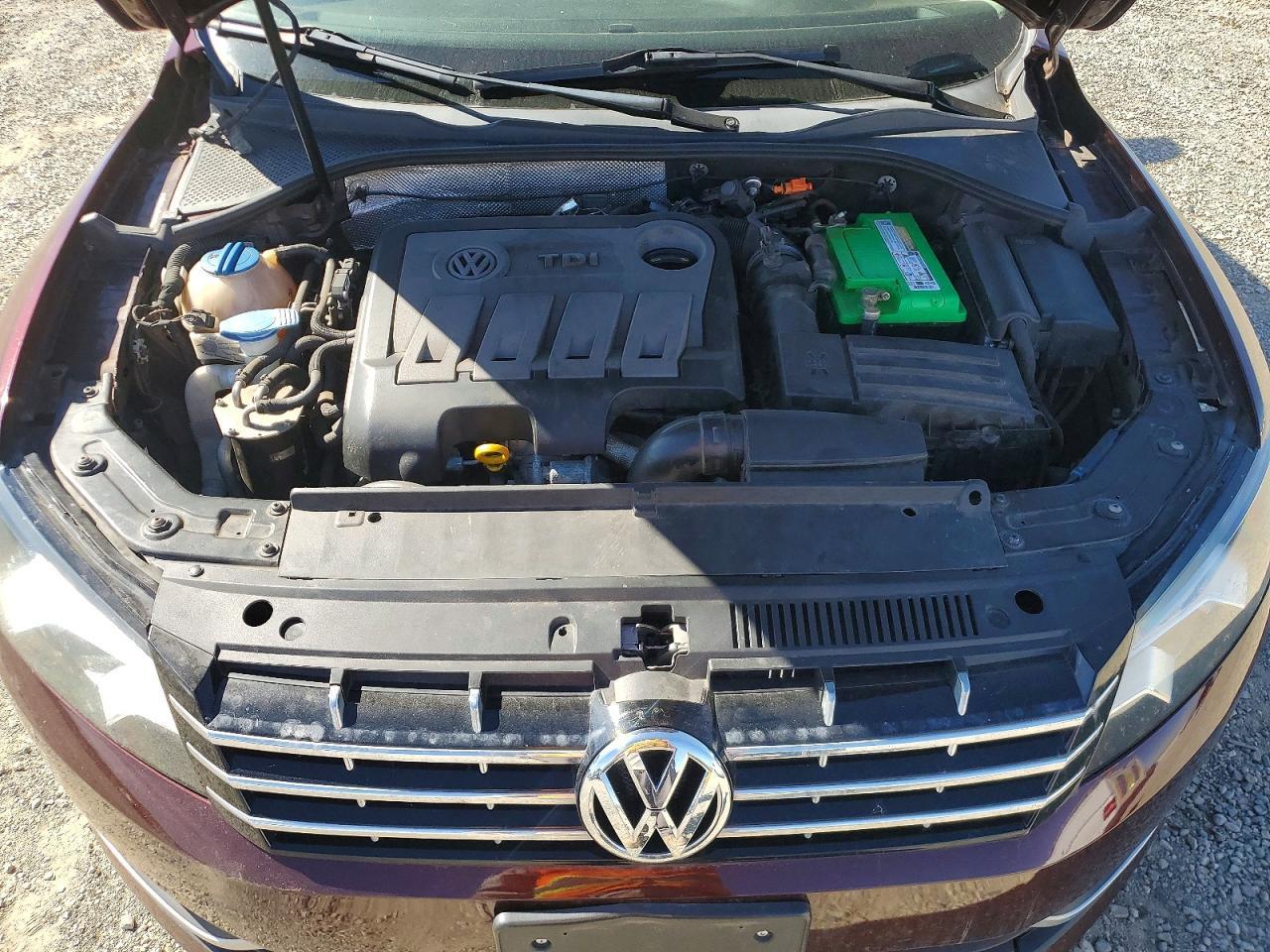 2014 Volkswagen Passat se