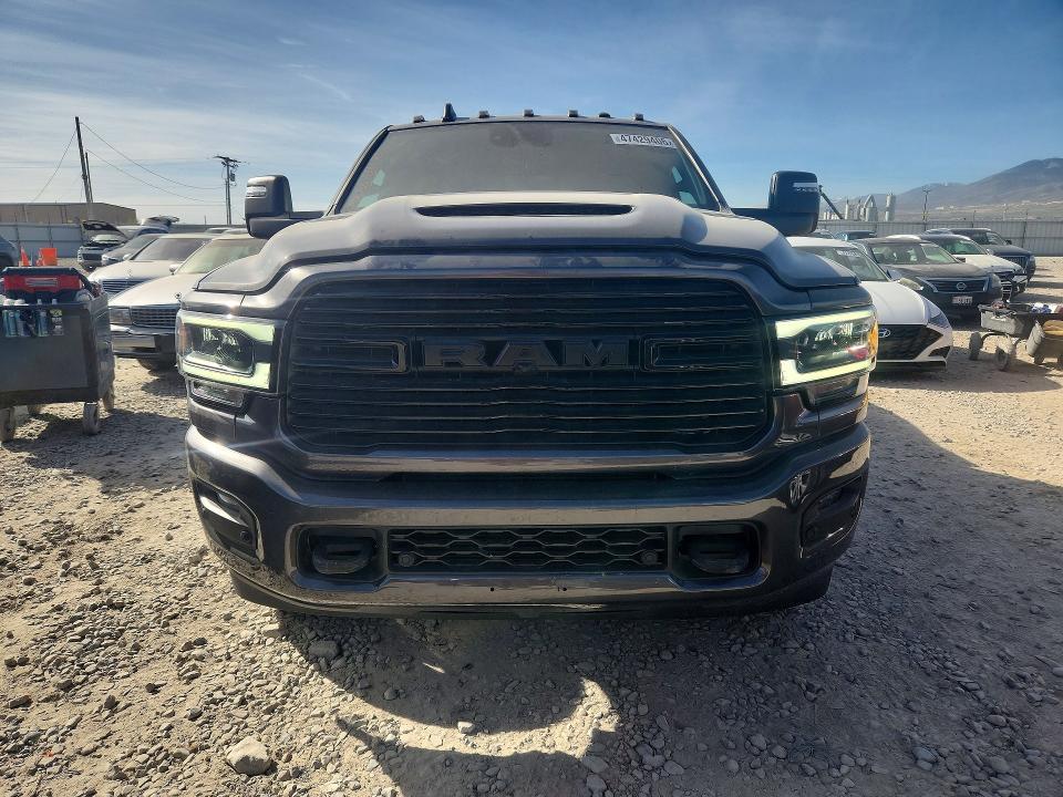 2024 Dodge 3500 Laramie