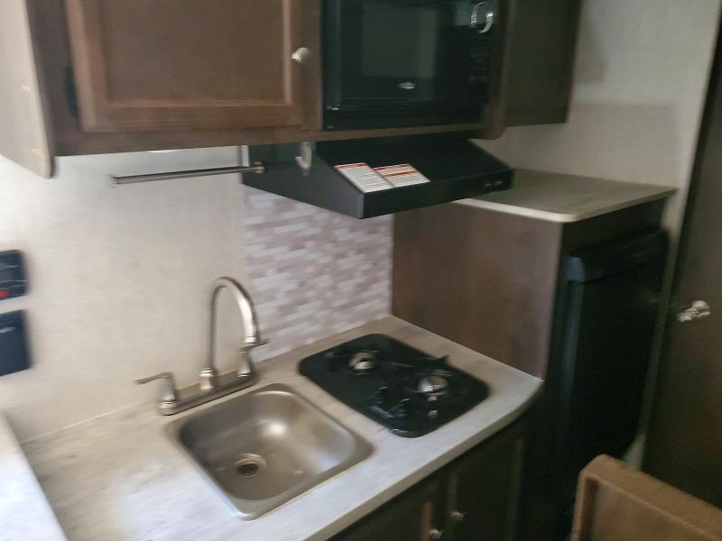 2018 Starcraft Autumn Ridge Camper