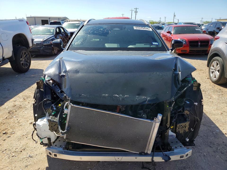 2025 Toyota Crown Signia xle