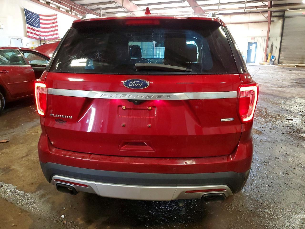2017 Ford Explorer Platinum