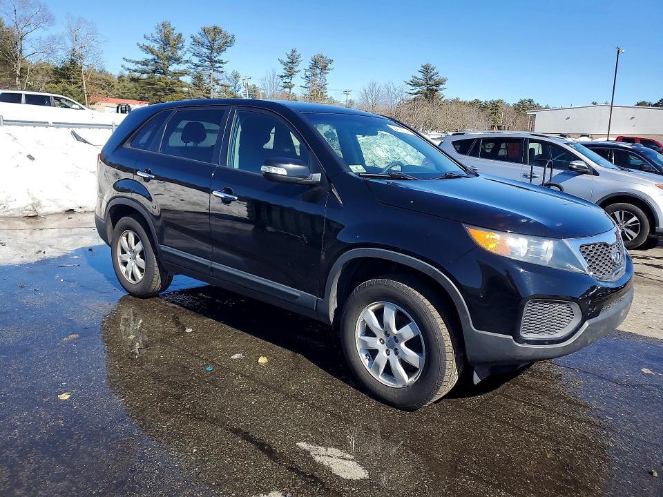 2013 KIA Sorento lx