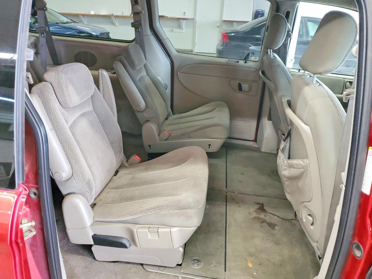 2005 Chrysler Town & Country Touring