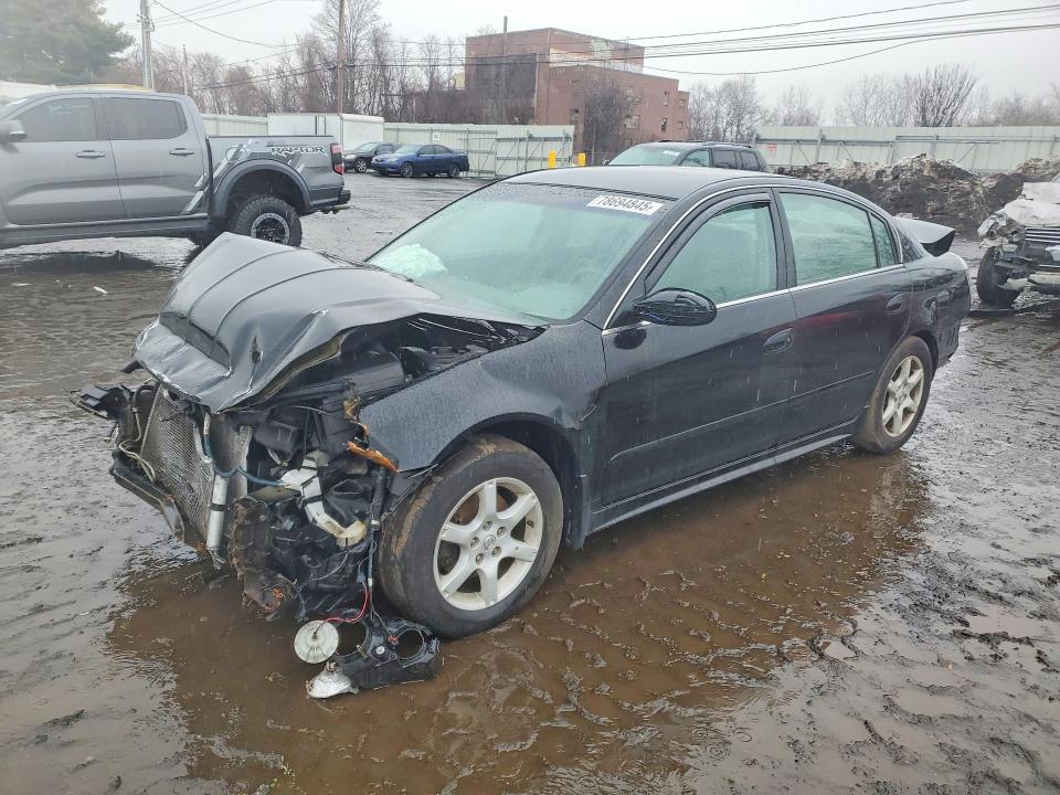 2005 Niss Altima 2.5s