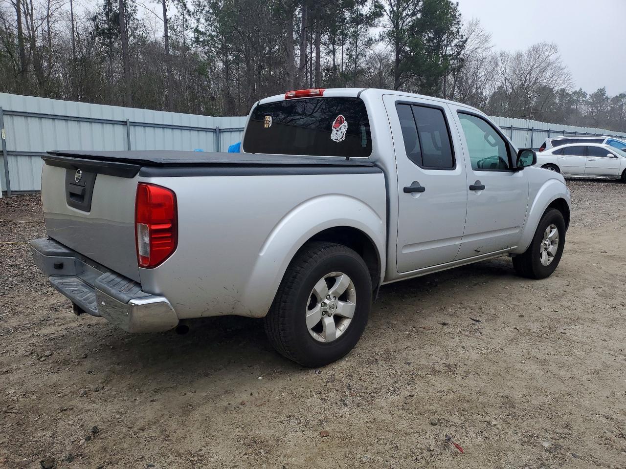 2013 Nissan Frontier S