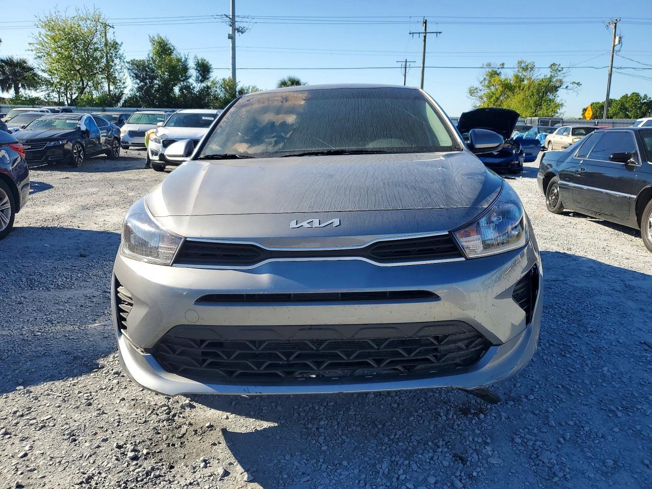 2023 KIA Rio s