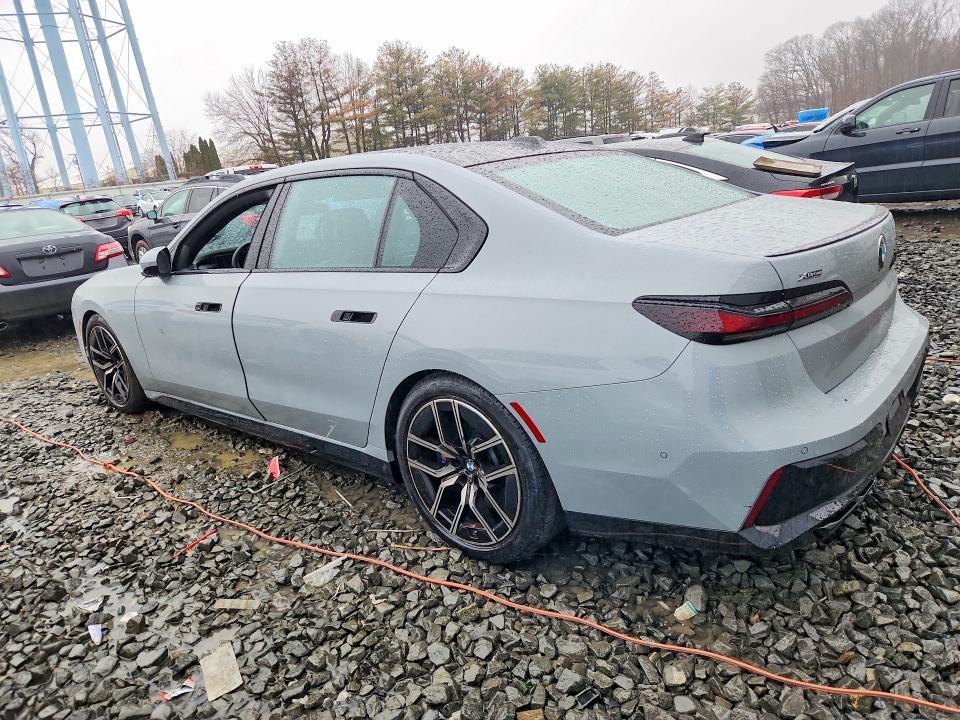 2024 BMW 760 xi