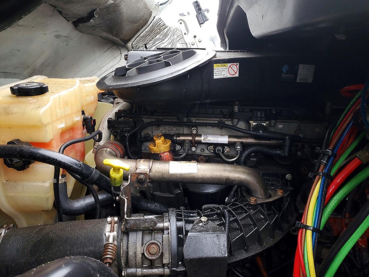 2016 Freightliner Cascadia 125 Semi Truck