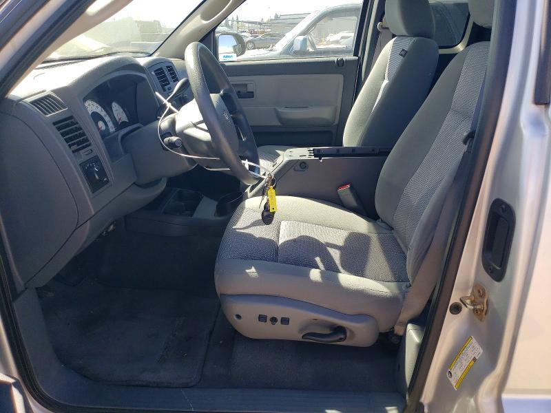 2007 Dodge Dakota st