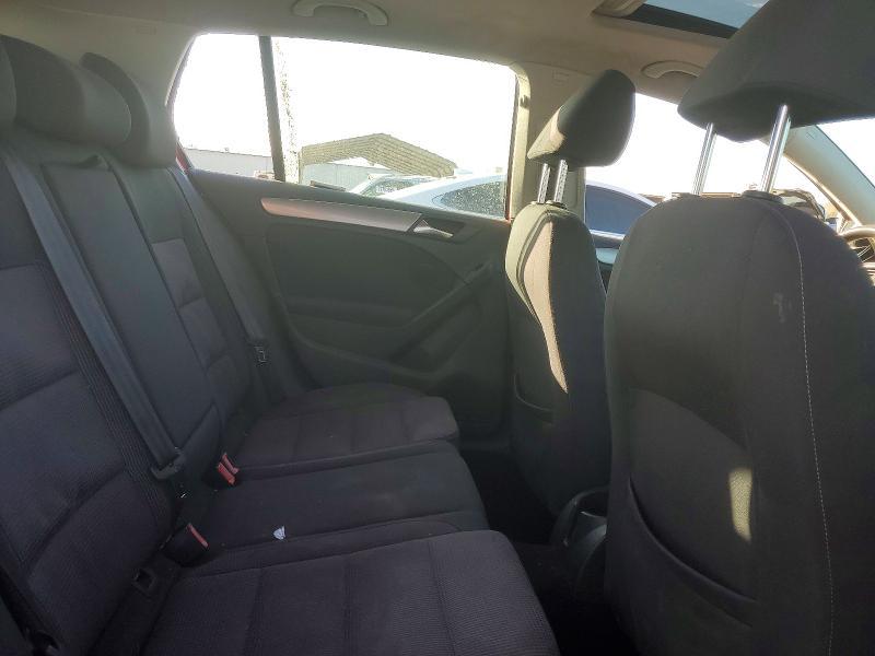 2011 Volkswagen Golf