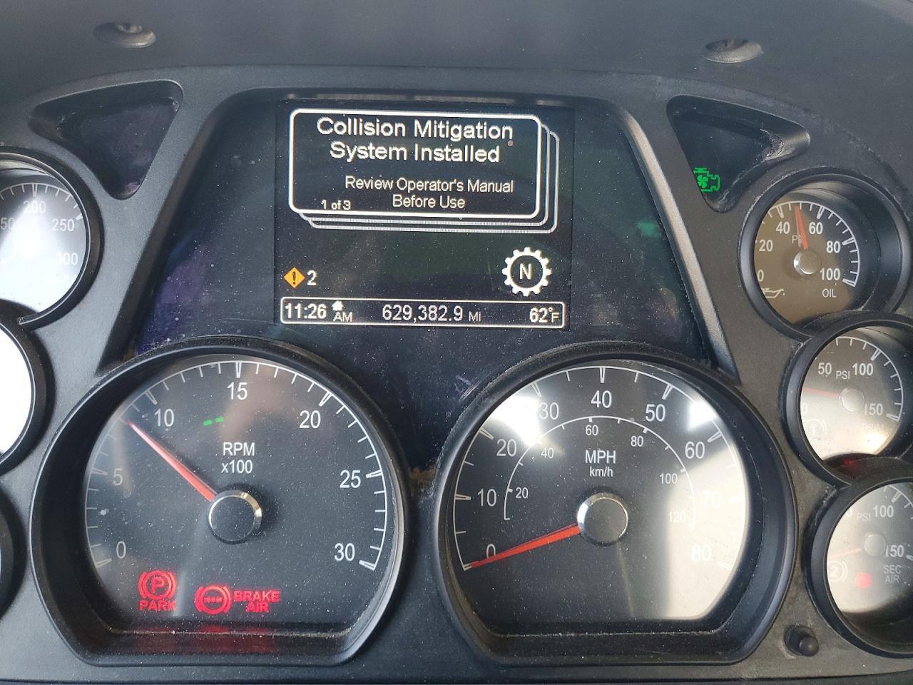 2018 Peterbilt 579 Semi Truck