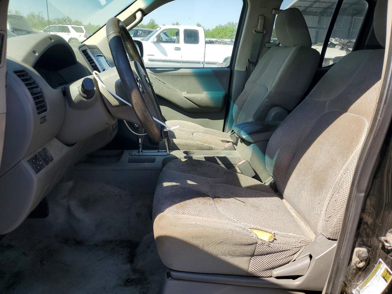 2014 Nissan Frontier S