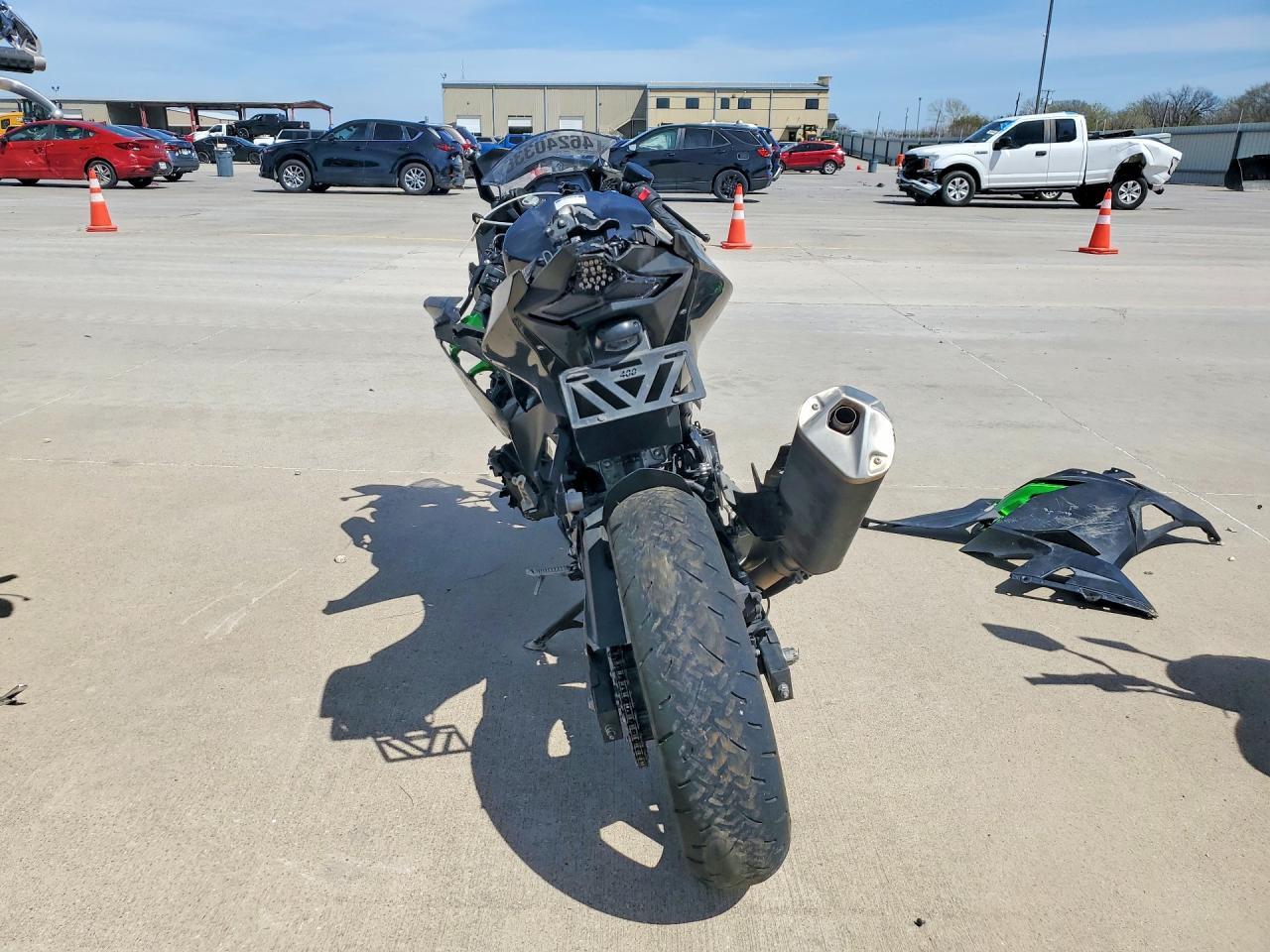 2023 Kawasaki EX400