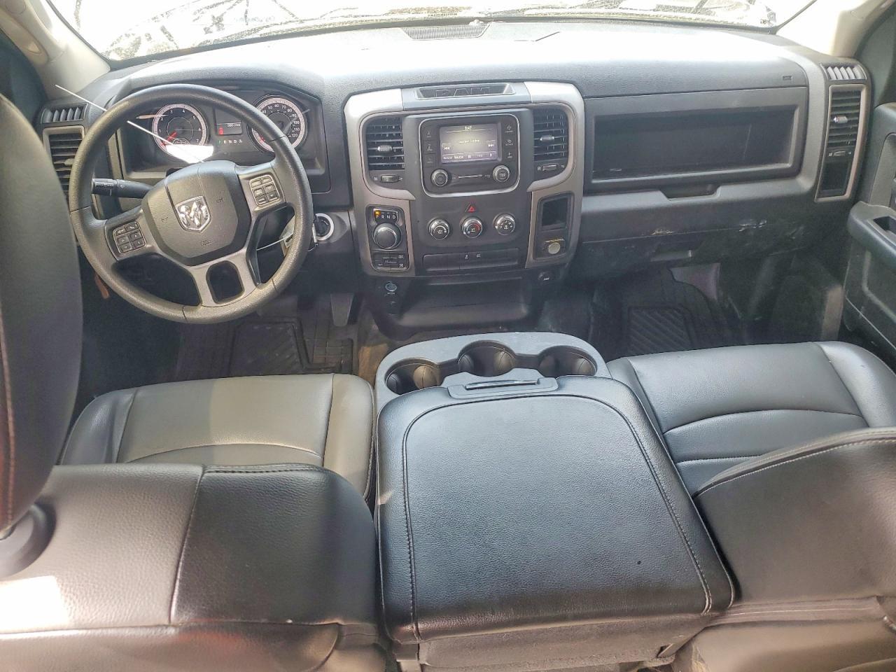 2024 Dodge RAM 1500 Classic Tradesman