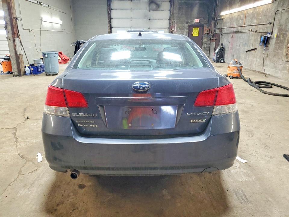 2013 Subaru Legacy 2.5i Limited