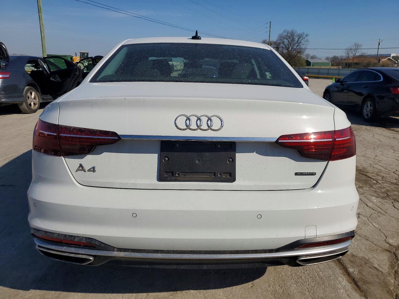 2022 Audi A4 Premium Plus 40