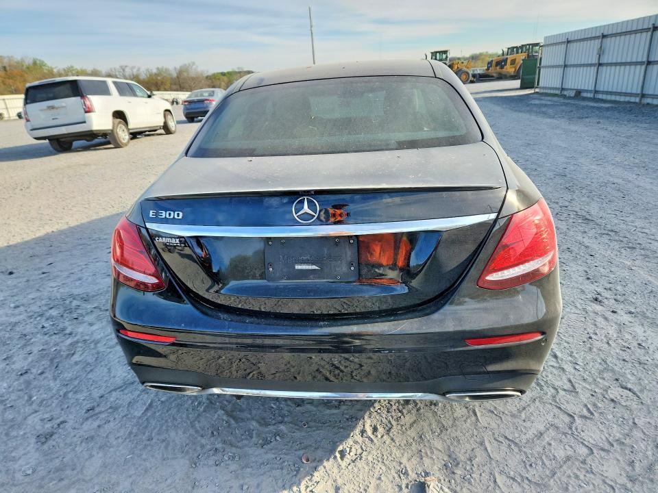 2018 Mercedes-Benz E 300