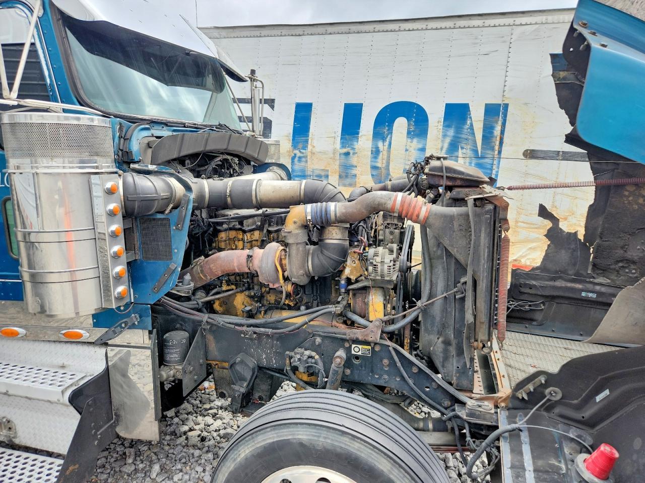 2004 Kenworth Construction W900