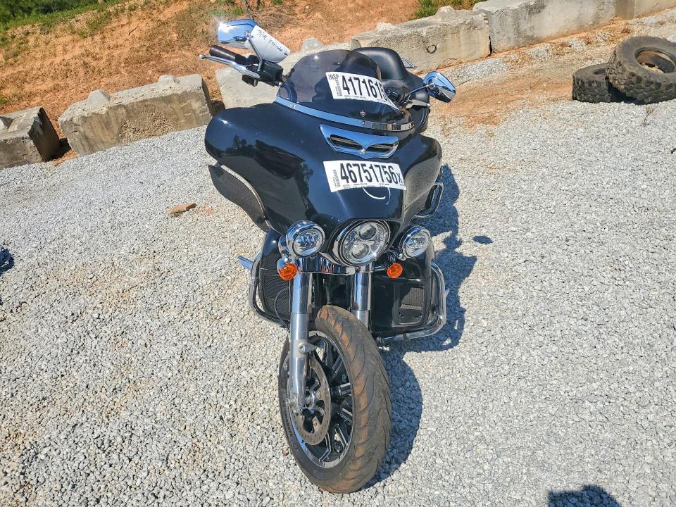 2019 Harley-Davidson Flhtk