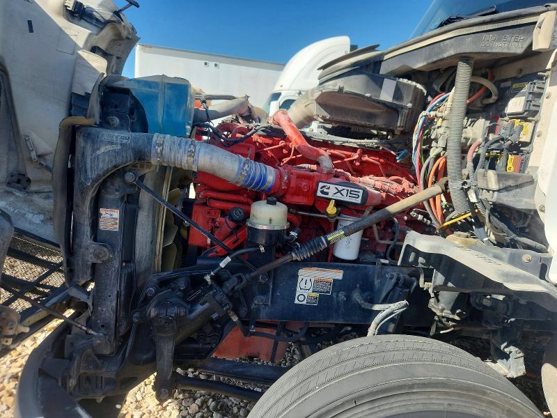 2019 Peterbilt 579 Semi Truck