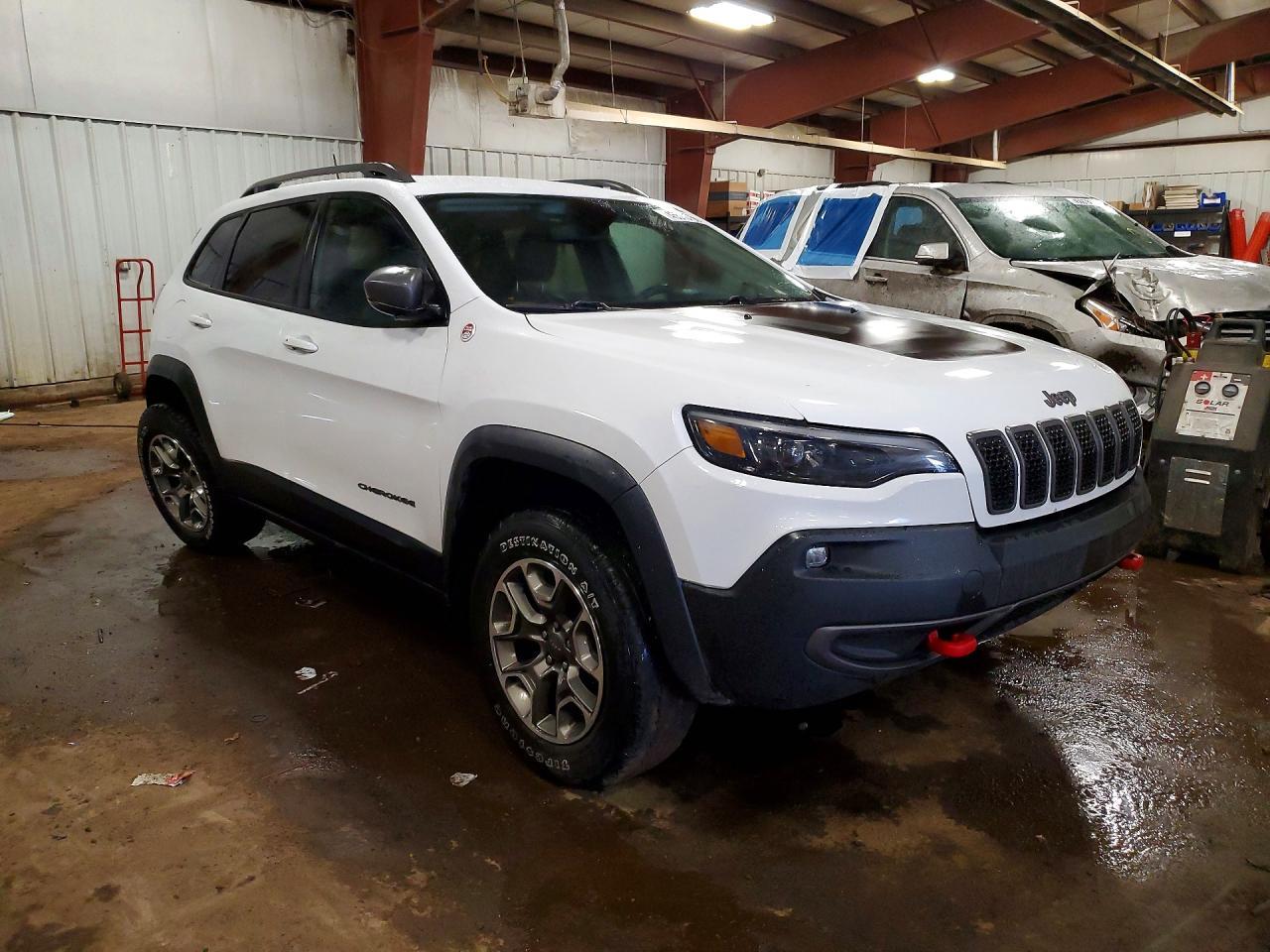 2020 Jeep Cherokee Trailhawk