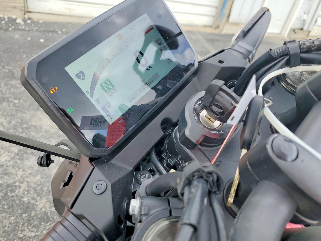 2025 Honda CB750 A