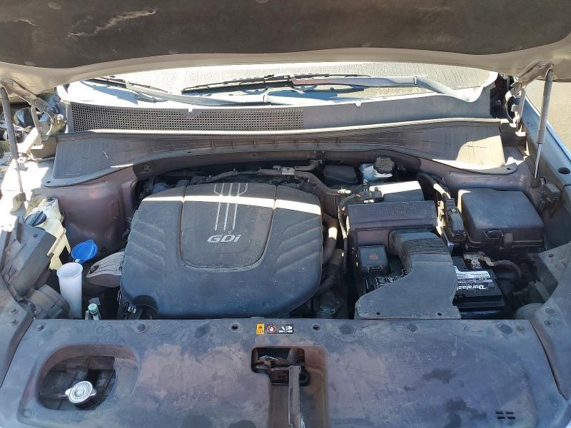 2016 KIA Sorento lx V6