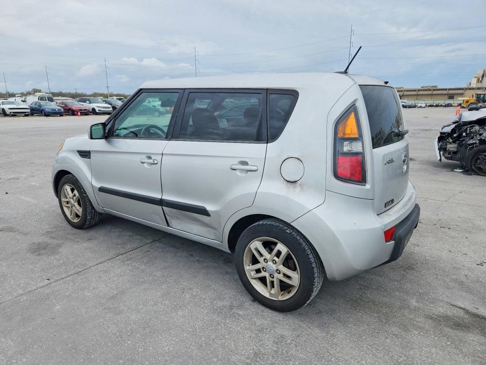 2011 KIA Soul +
