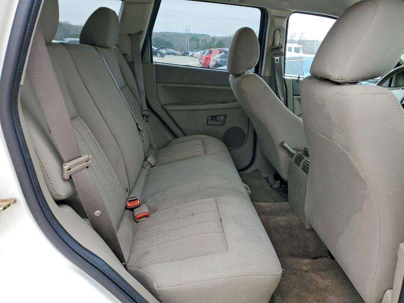 2006 Jeep Grand Cherokee Laredo
