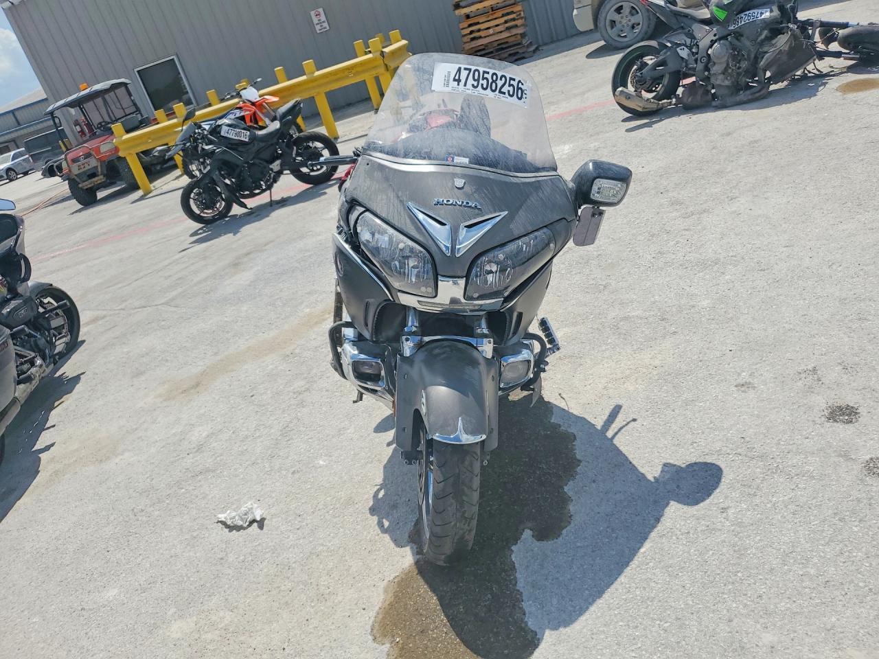 2016 Honda GL1800 B