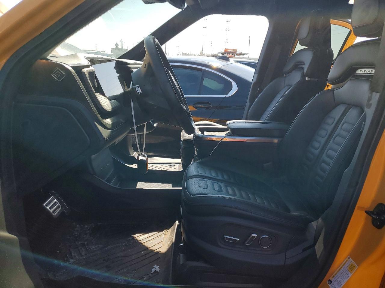 2023 Rivian R1T Adventure