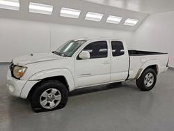 Camiones salvage sin ofertas aún a la venta en subasta: 2011 Toyota Tacoma Prerunner V6