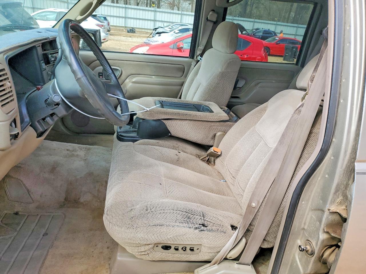 2000 Chevrolet GMT-400 C2500