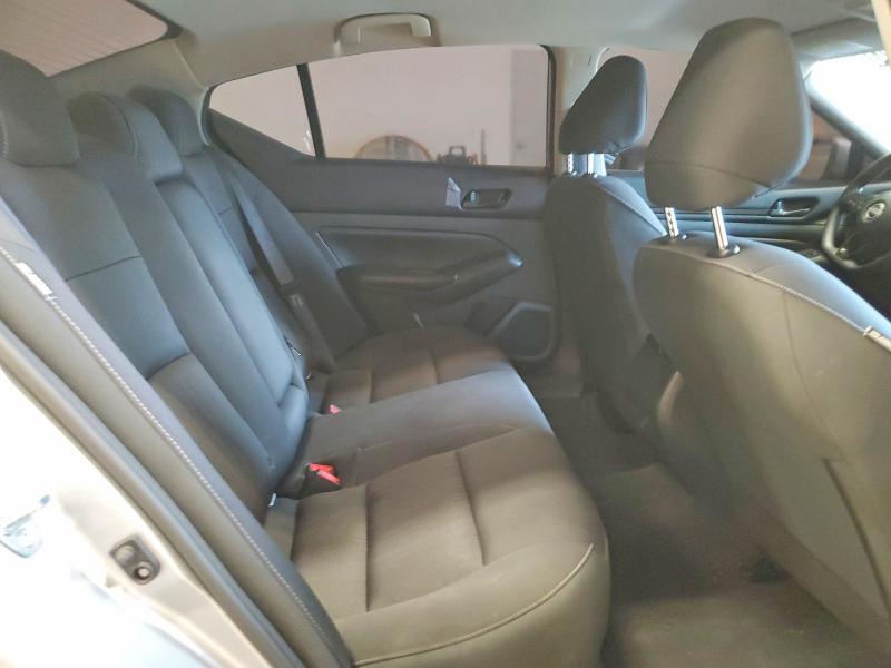 2023 Nissan Altima 2.5 s
