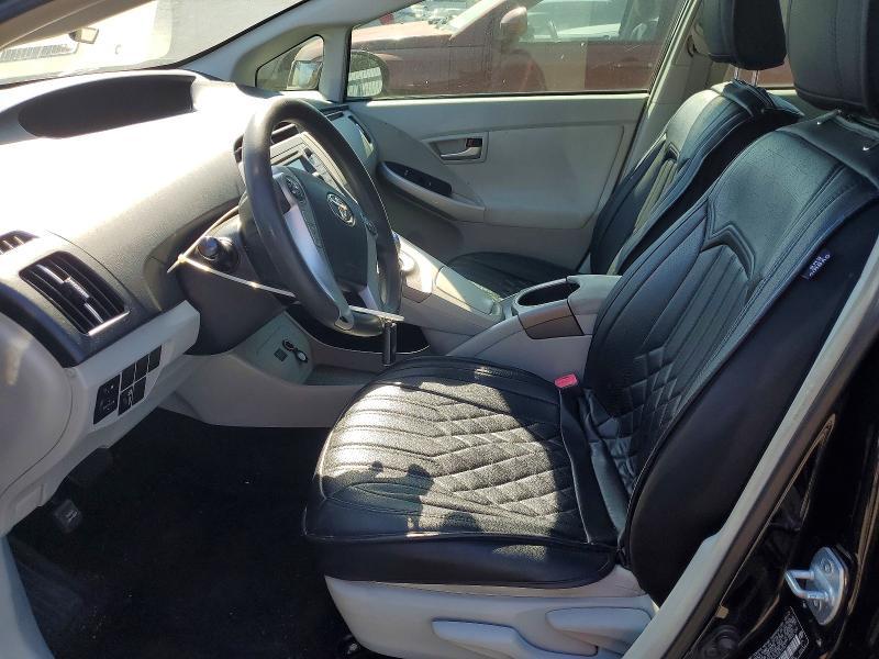 2013 Toyota Prius two