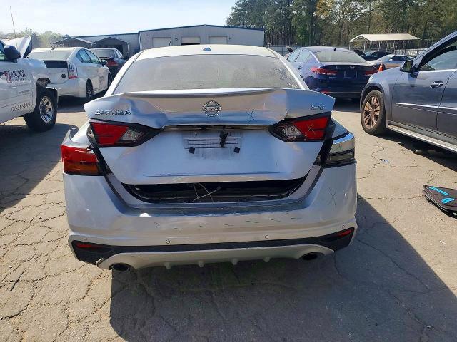 2022 Nissan Altima 2.5 sv