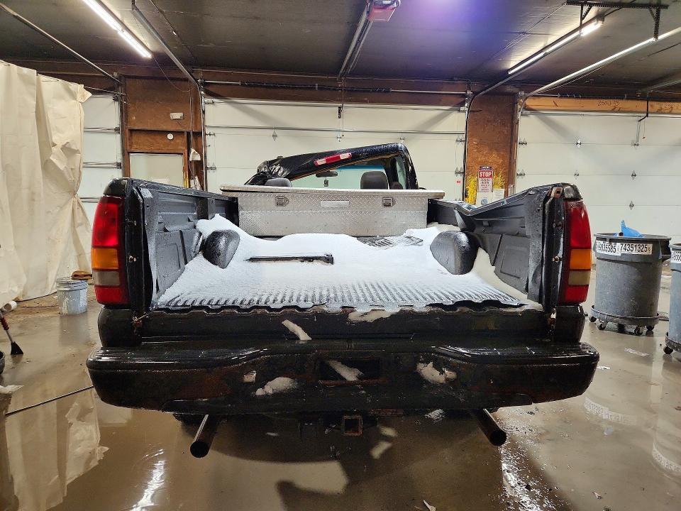 2002 Chevrolet Silverado K2500 Heavy Duty