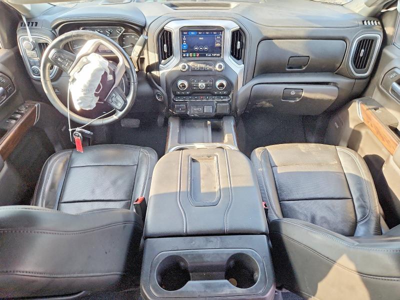 2020 GMC Sierra K1500 SLT