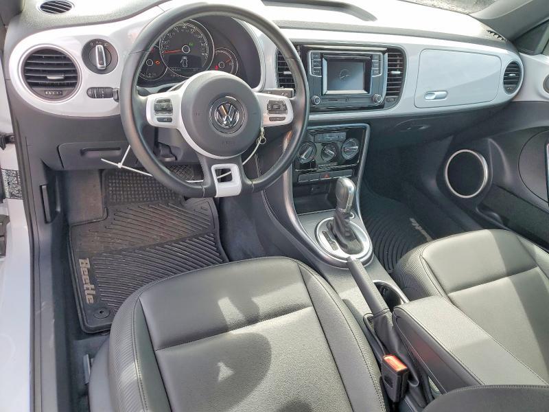 2017 Volkswagen Beetle s