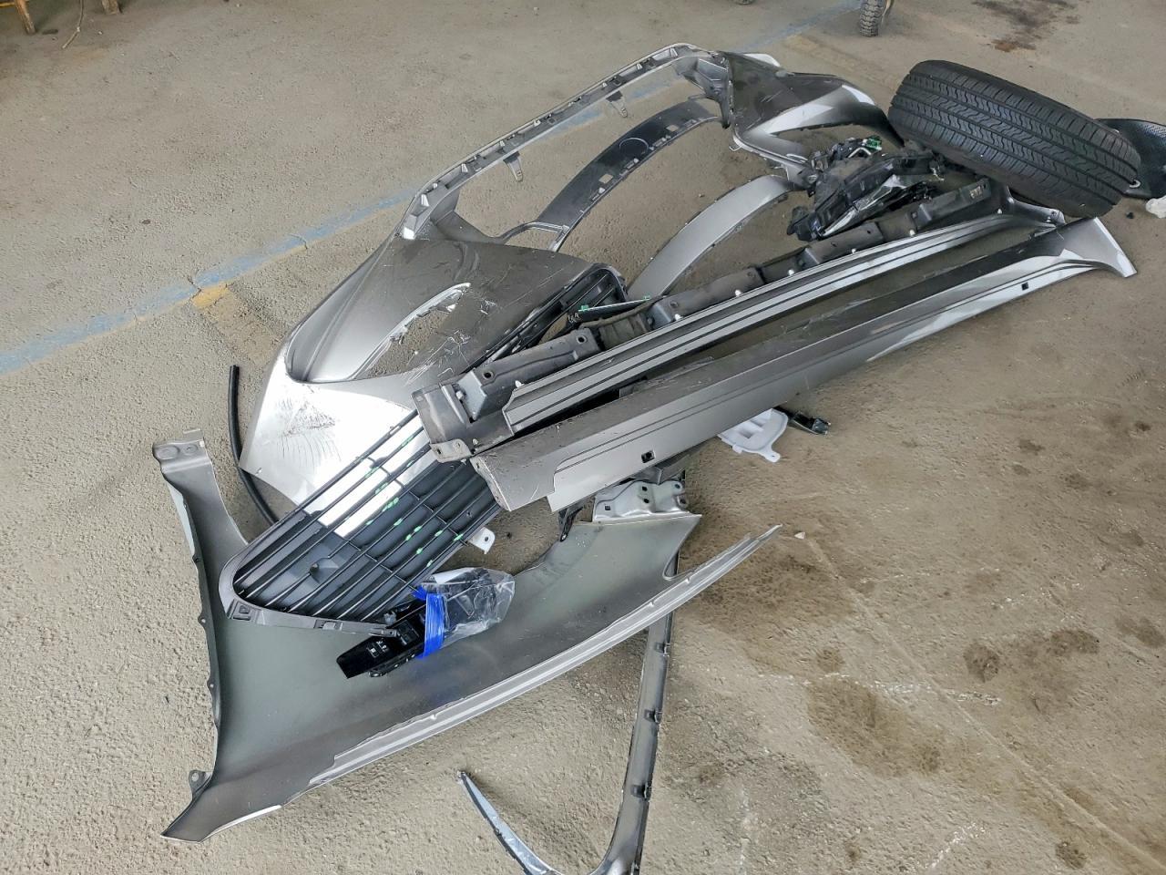 2017 Lexus Es 300h Base