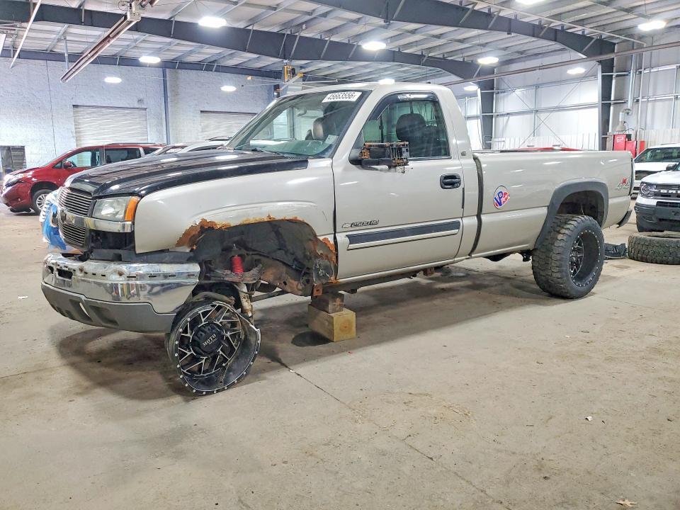 2004 Chevrolet Silverado K2500 Heavy Duty