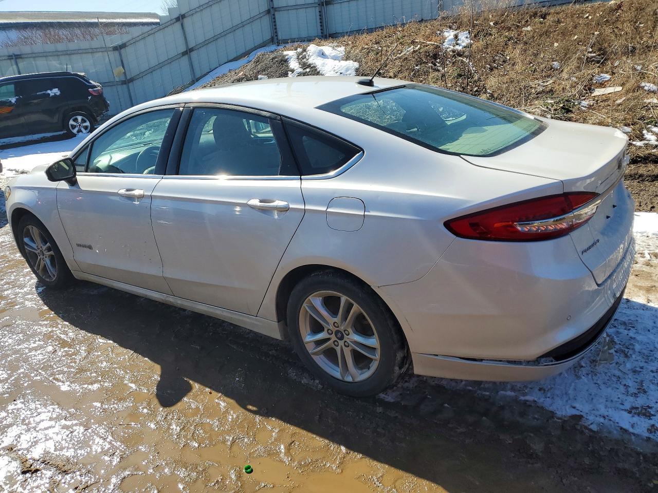 2018 Ford Fusion se Hybrid