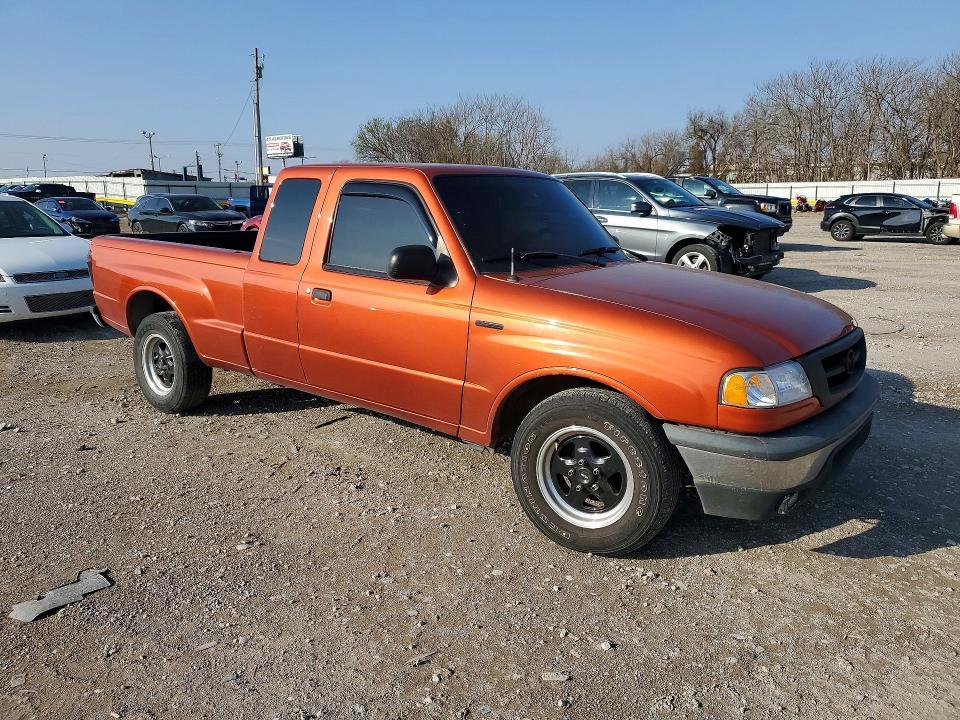 2004 Mazda B3000 Cab Plus