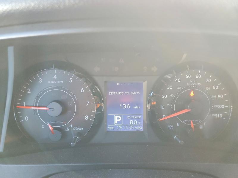 2016 Toyota Sienna le 8-passenger