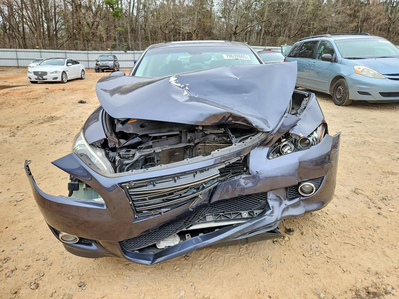 2011 Infiniti M37 Base