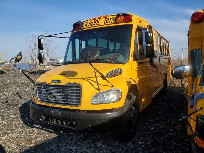 2014 Freigliner 2014 Thomas SAF-T-LINER C2-School Bus