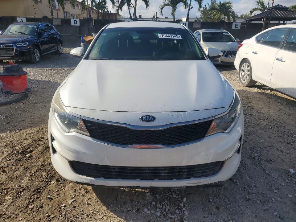 2016 KIA Optima gl