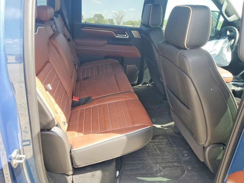 2025 GMC Denali